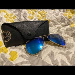 Rayban Blue mirrored aviators